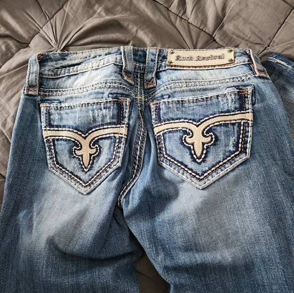 Jeans - Picture 4 of 16